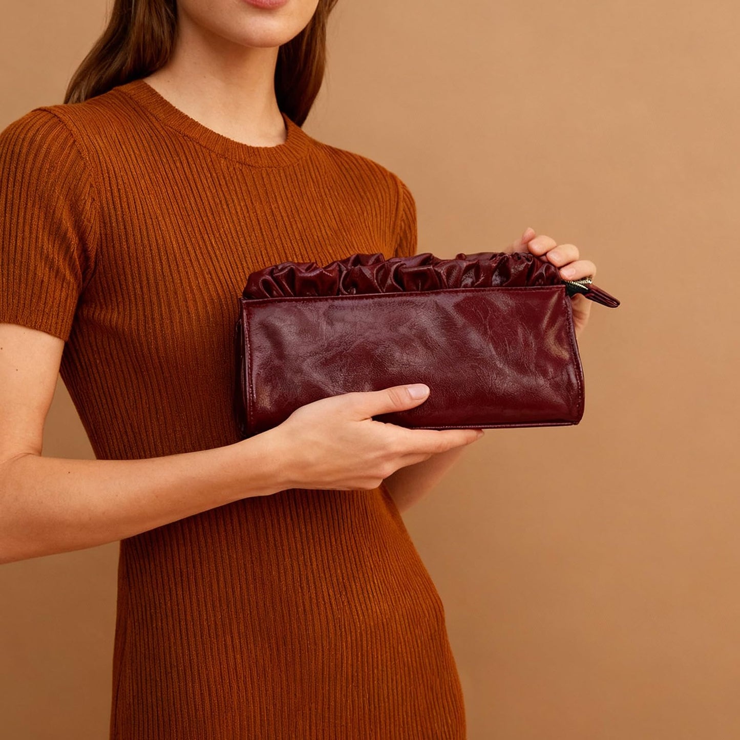 Stizimn Burgundy & Black PU Leather Ruffle Makeup Bag for Women, Waterproof Zipper Cosmetic Pouch with Spacious Interior, Travel Toiletry Organizer for Skincare Essentials (Burgundy)
