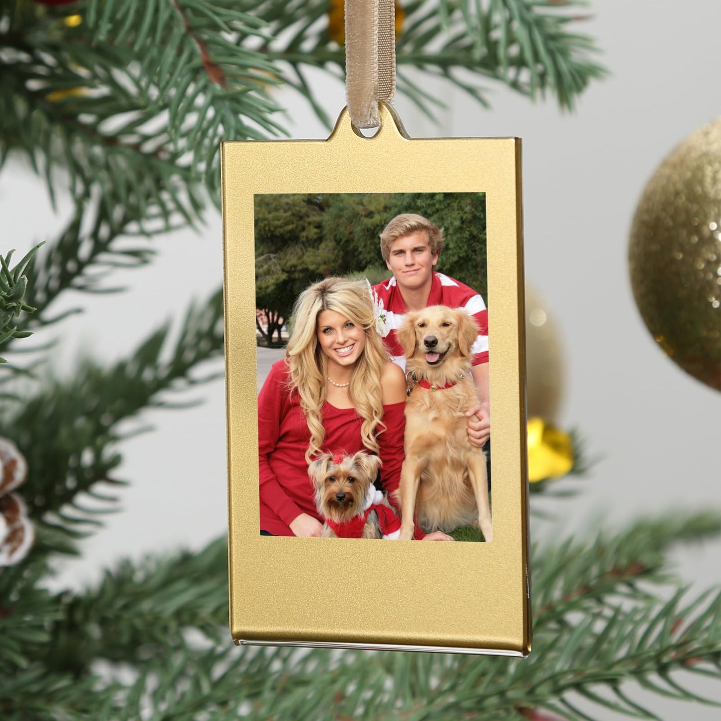 UNIQOOO 8 Set Christmas Instax Acrylic Picture Frames 8.6 * 5.4cm Fujifilm Polaroid Picture Ornaments, Blank Double-Sided Picture Frames for Polaroid Film, Hanging Photo Ornaments For Tree (Gold)