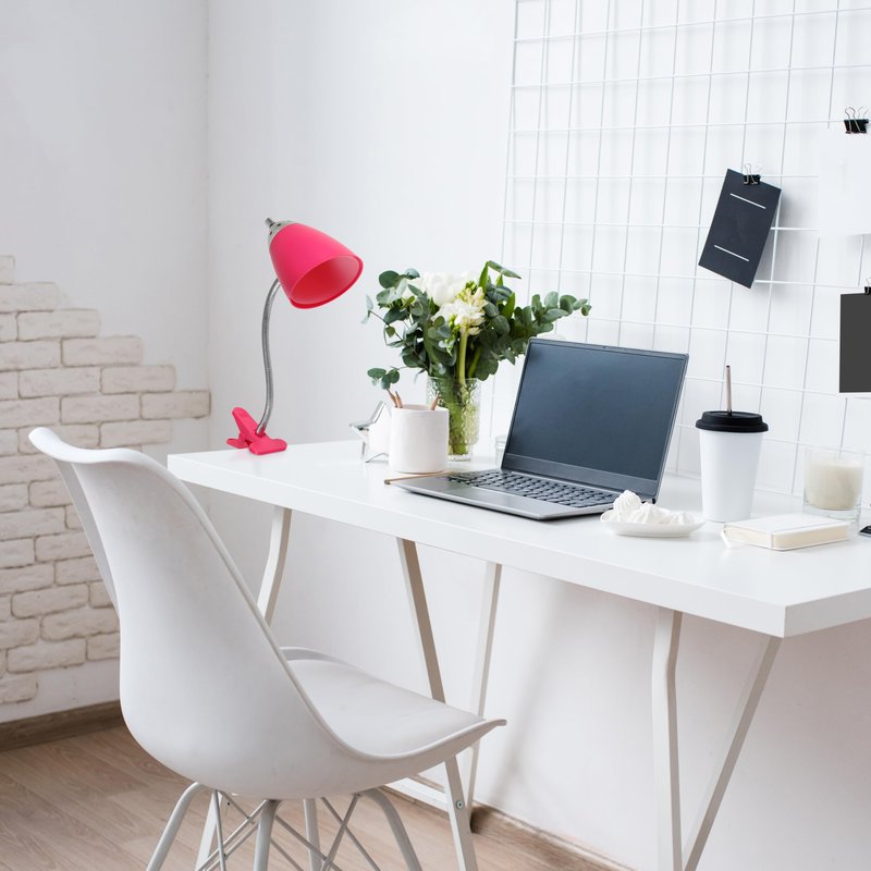 Simple Designs LD2001-PNK-LB 17.5" Flossy Flexible Gooseneck Clip Light Desk Lamp with LED Bulb, Pink