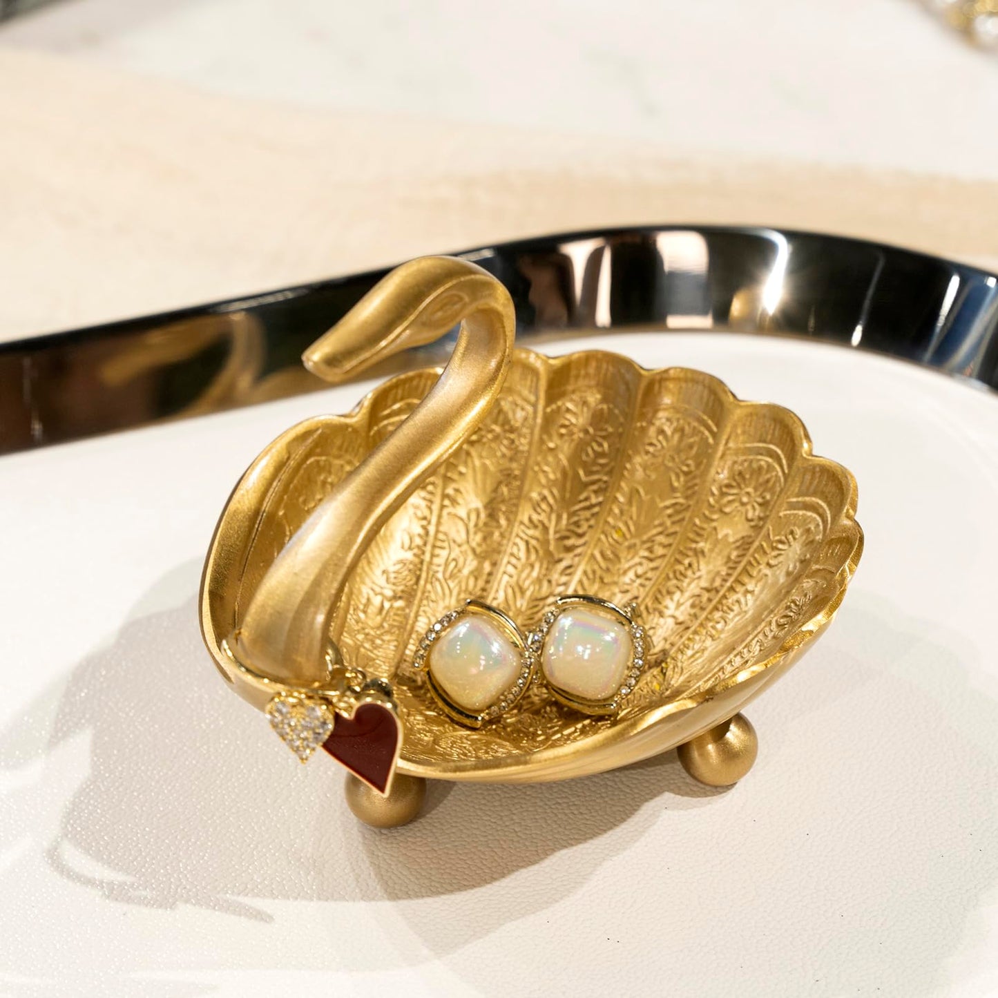 YACSNBF Swan Brass Jewelry Dish Tray,Gold Decorative Ring and Trinket Holder-Decorative Trinket Dish for Rings Earrings Necklaces Bracelet Watch Keys, Birthday Mother's Day Christmas Gift for Women