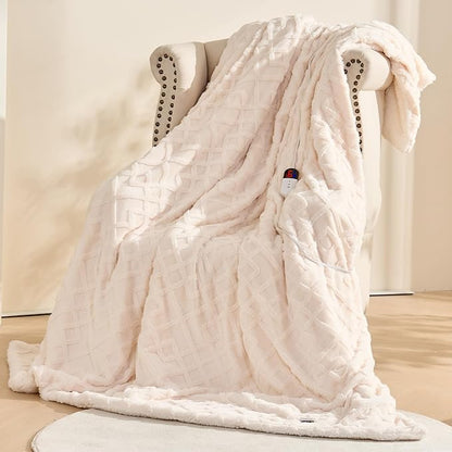 Heated Blanket Electric Throw with 6 Fast Heating Levels,4 Hours Auto-Off，Ultra Coza & Warm 50x60 Faux Rabbit Fur Electric Blanket with Overheating Protection,ETL Certification(Cream)