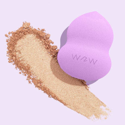wet n wild Makeup Sponge - Low Product Absorption for Streak-Free Application, Effortless Blending Beauty for a Smooth Professional Looking Finish, Cruelty-Free & Vegan-Pink