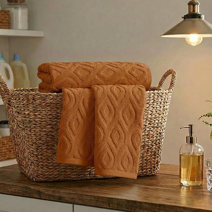 Artoid Mode 2 Pcs Caramel 3D Diamond Grid Jacquard Hand Towels