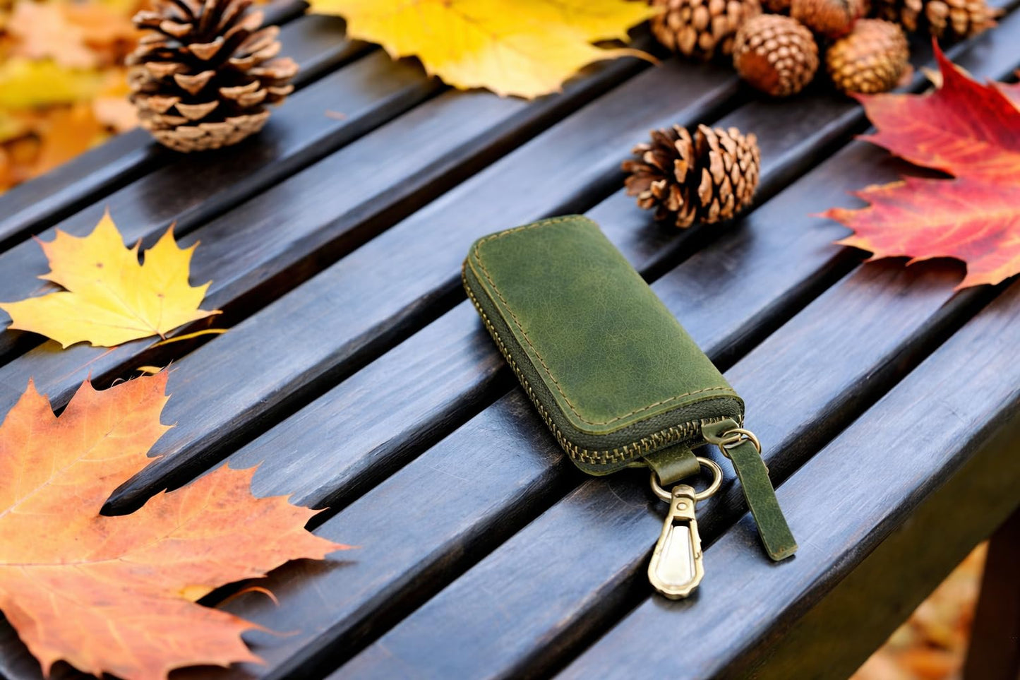 Handmade Full Grain Leather Car Key Holder & Zippered Coin Purse | Belt Loop Key Chain, Compact Earphone Holder Multi-Functional Money Purse Elegant Leather Accessory Versatile Key Organizer (Green)