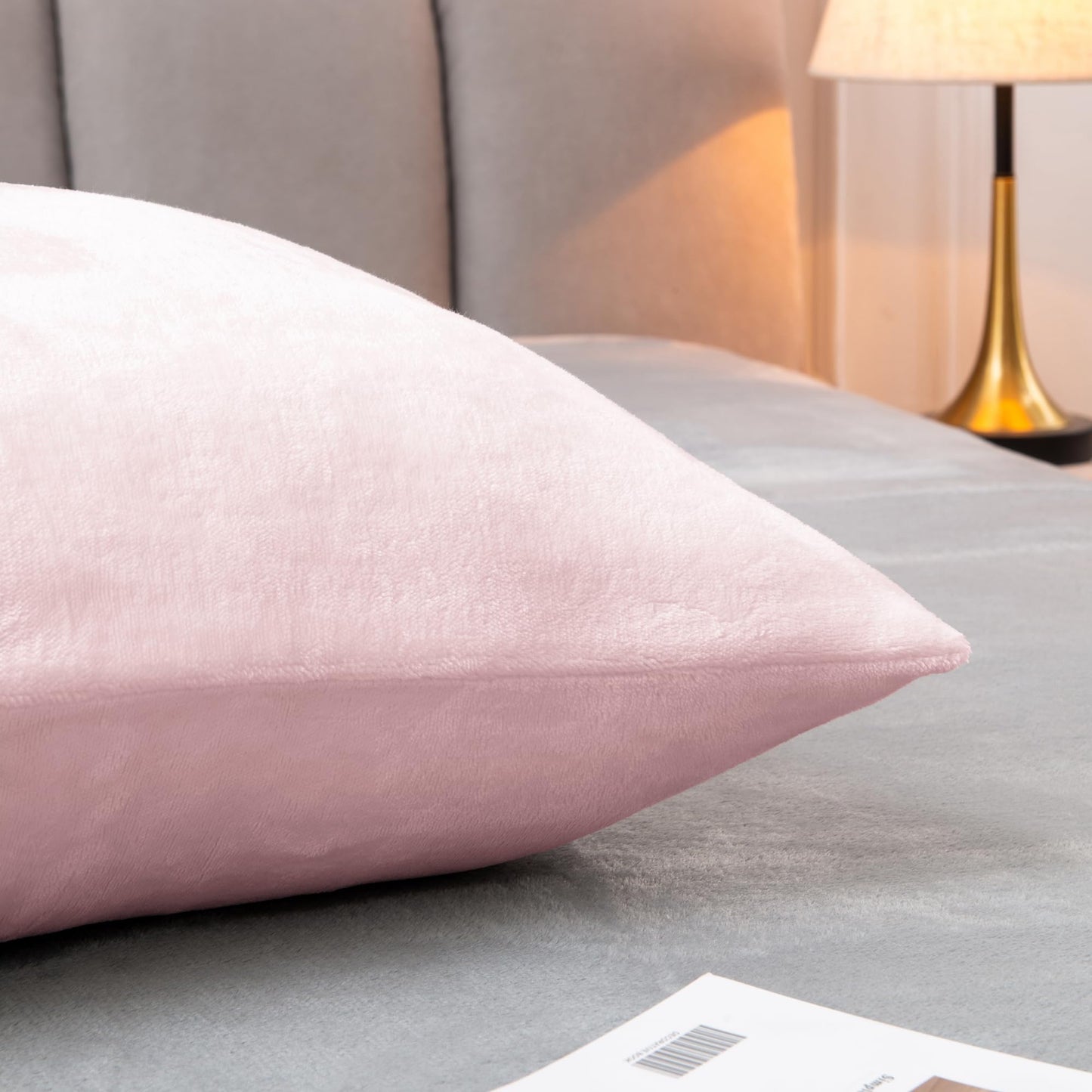 BEDELITE Body Pillow Cover with Zipper Closure, Super Soft and Cozy Fuzzy Fleece Pillowcase 20 x 54 Inches, Luxury Fluffy Plush Long Body Pillow Pillowcase for All Seasons(Pink)