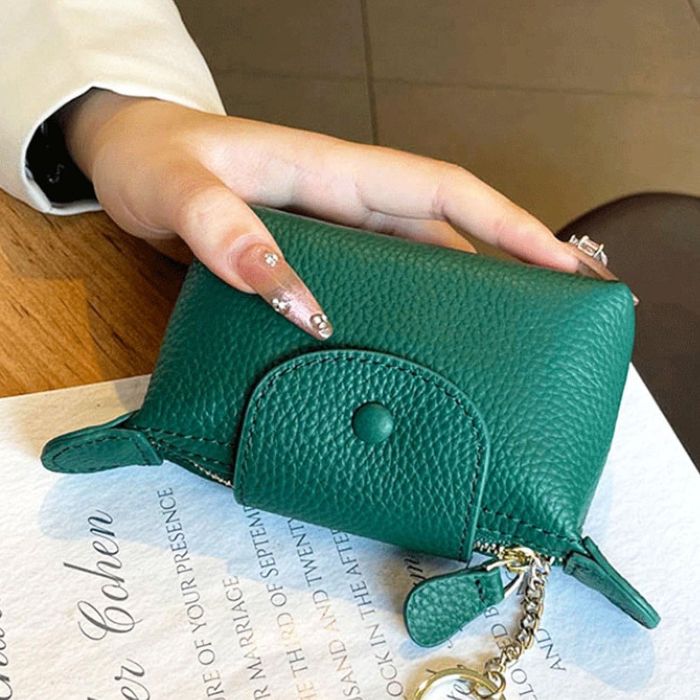 BDHRKTE Grass Green Leather Coin Purse with Keychain - Small Zipper Pouch for Women, Mini Wallet for Cash Coins Credit Cards