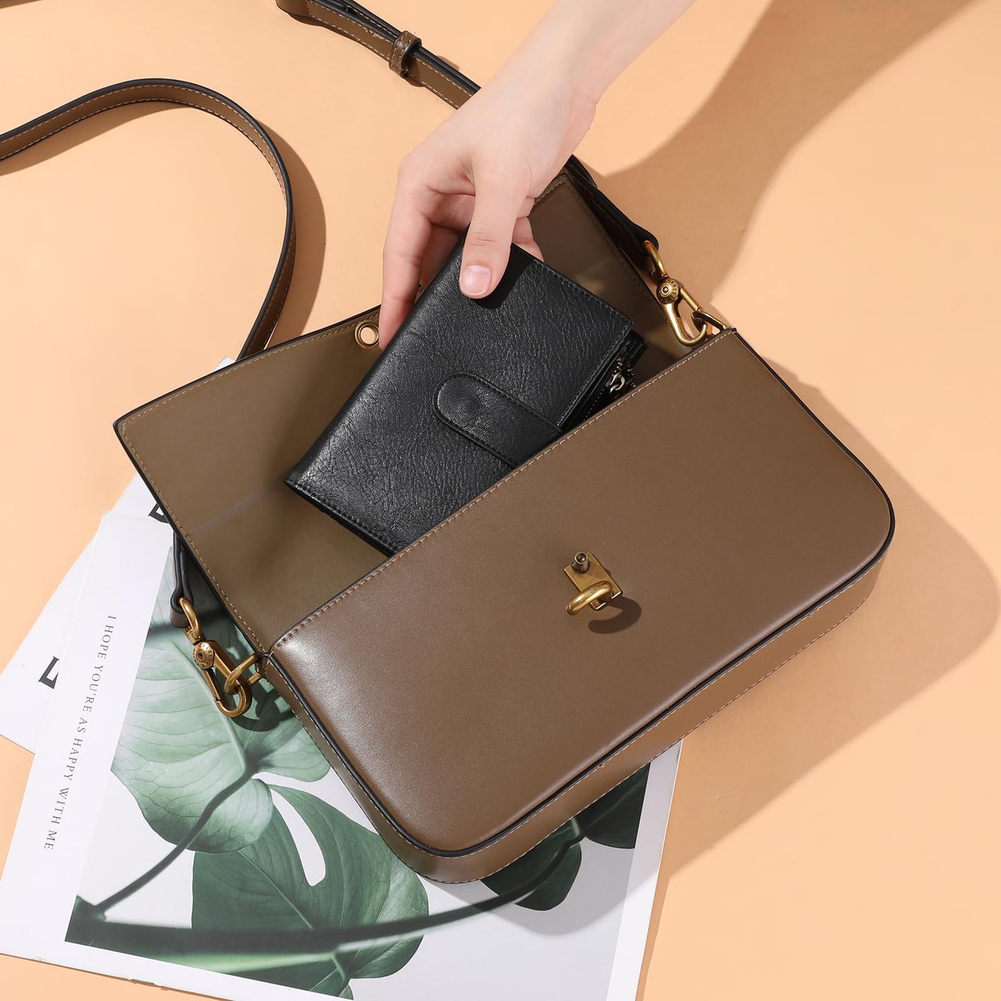 GOIACII Womens Wallets RFID Blocking Leather Trifold Clutch Wallet Credit Card Holder Ladies Purse 3 ID Windows Black