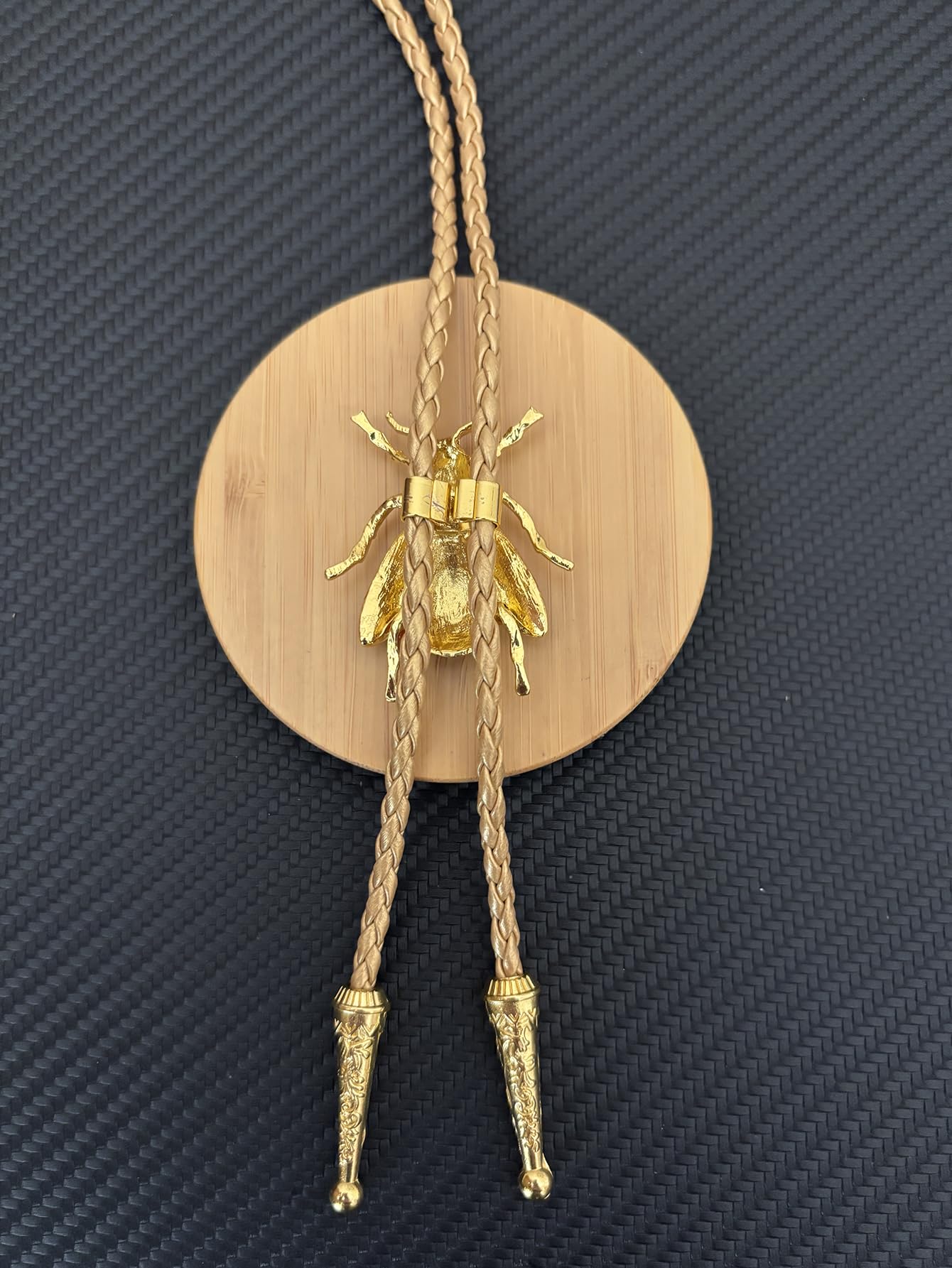GelConnie Gold Bolo Tie 3D Bee Western Ties for Men Bolo Handmade Bumblebee Bolo Tie Western Cowboy Leather Necktie Adjustable