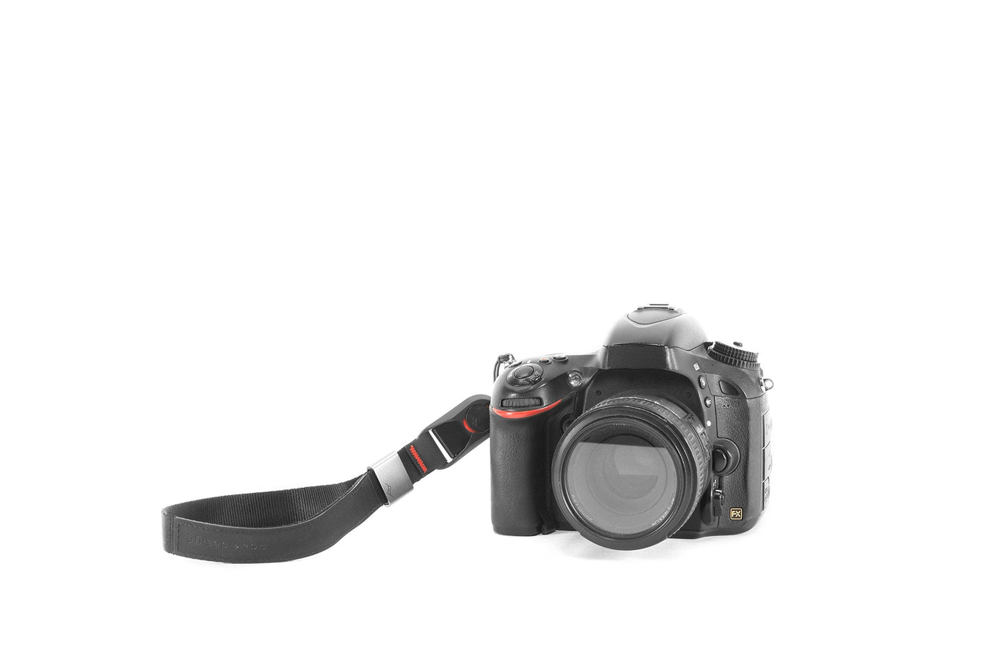Peak Design Cuff Camera Wrist Strap, Black, Compatible with DSLR, Compact and Point-and-Shoot Cameras, Low Profile, Quick Release and Connection, 200 lb Capacity, Camera Straps for Photographers
