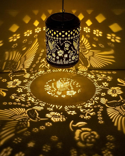Solar Lanterns Outdoor Hanging Waterproof,Hummingbird Garden Decor Gifts for Women Mom, Solar Lights Metal Fall Decoration Outside for Yard, Patio,Garden,Backyard,Porch