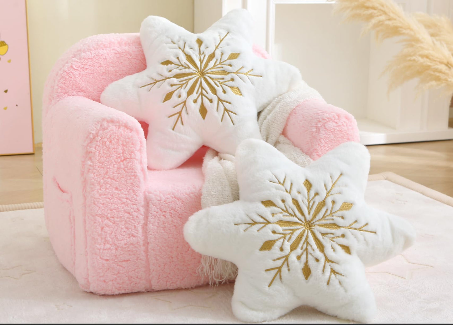 Volple Snowflake Decorative Throw Pillow – White Plush Star Cushion with Gold Embroidery – Soft Winter Christmas Accent Pillow for Couch, Sofa, Bedroom & Holiday Décor