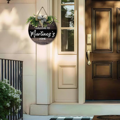 Personalized Welcome Sign for Front Door Wooden Custom Family Name Door Signs Customize Welcome to Our Home Sign with Names Customized Hanging Wreath Plaque Gift Outdoor Home Decor 12 Inch