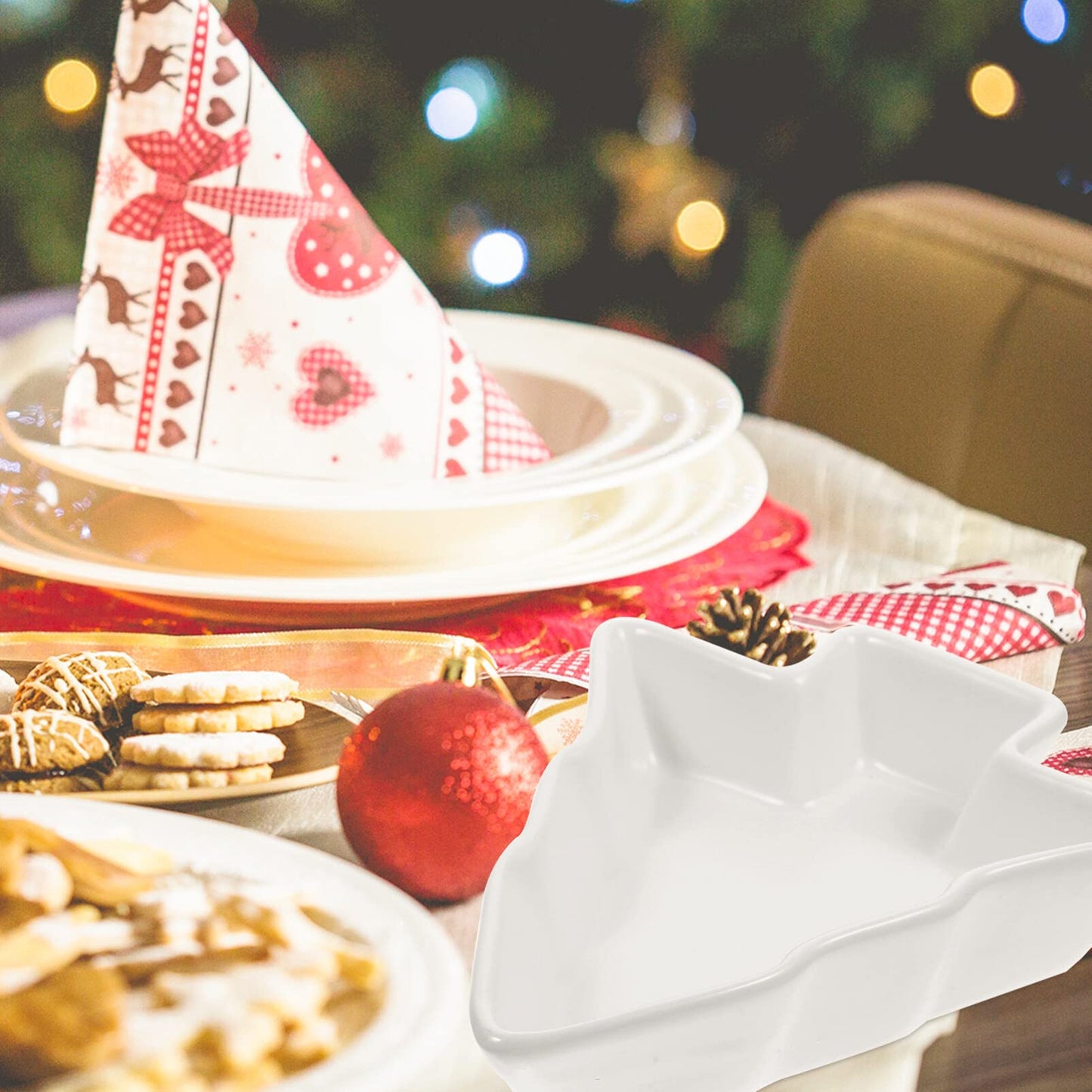 DOITOOL 2Pcs Christmas Tree Shaped Plates Ceramic Christmas Serving Tray Dishes Snack Candy Appetizer Serving Platters Cookies Candy Container for Holiday Party Decorations, White