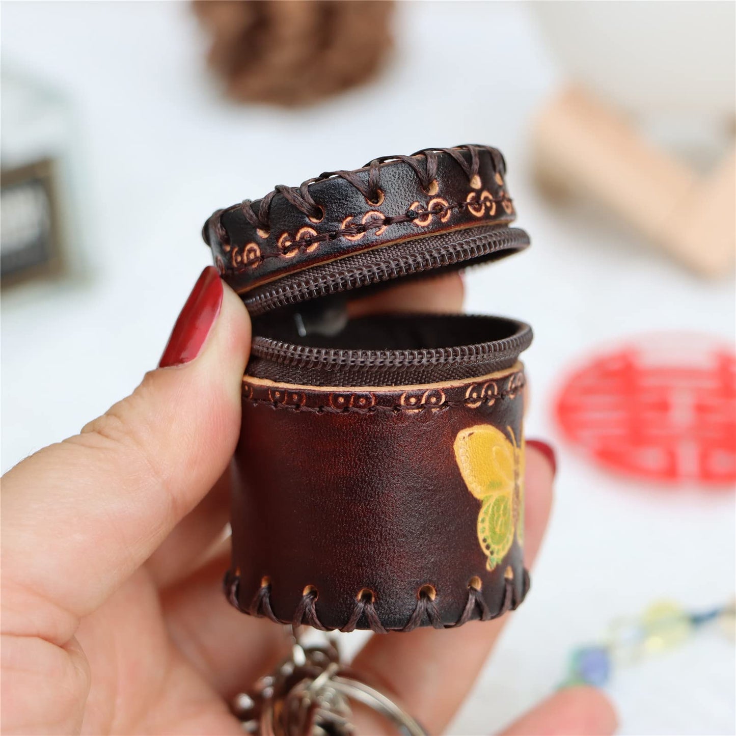 Fanyixuan Handmade mini leather bucket bag pendant jewelry box jewelry classification storage box change storage bag personalized bag pendant(brown)