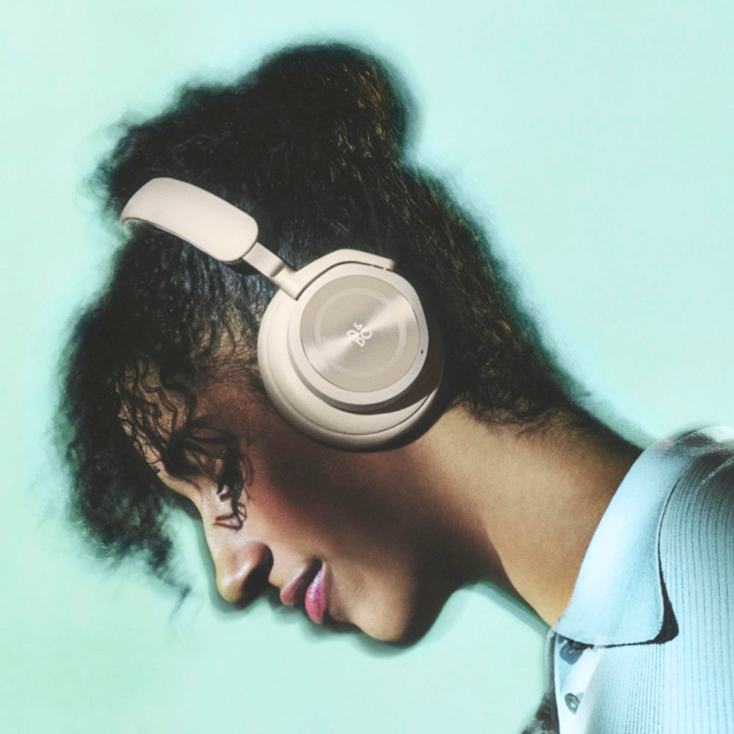 Bang & Olufsen Beoplay HX – Comfortable Wireless ANC Over-Ear Headphones - Gold Tone