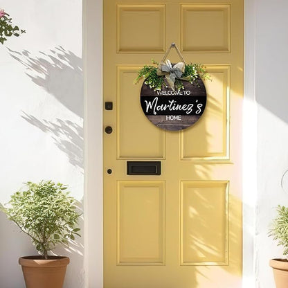 Personalized Welcome Sign for Front Door Wooden Custom Family Name Door Signs Customize Welcome to Our Home Sign with Names Customized Hanging Wreath Plaque Gift Outdoor Home Decor 12 Inch