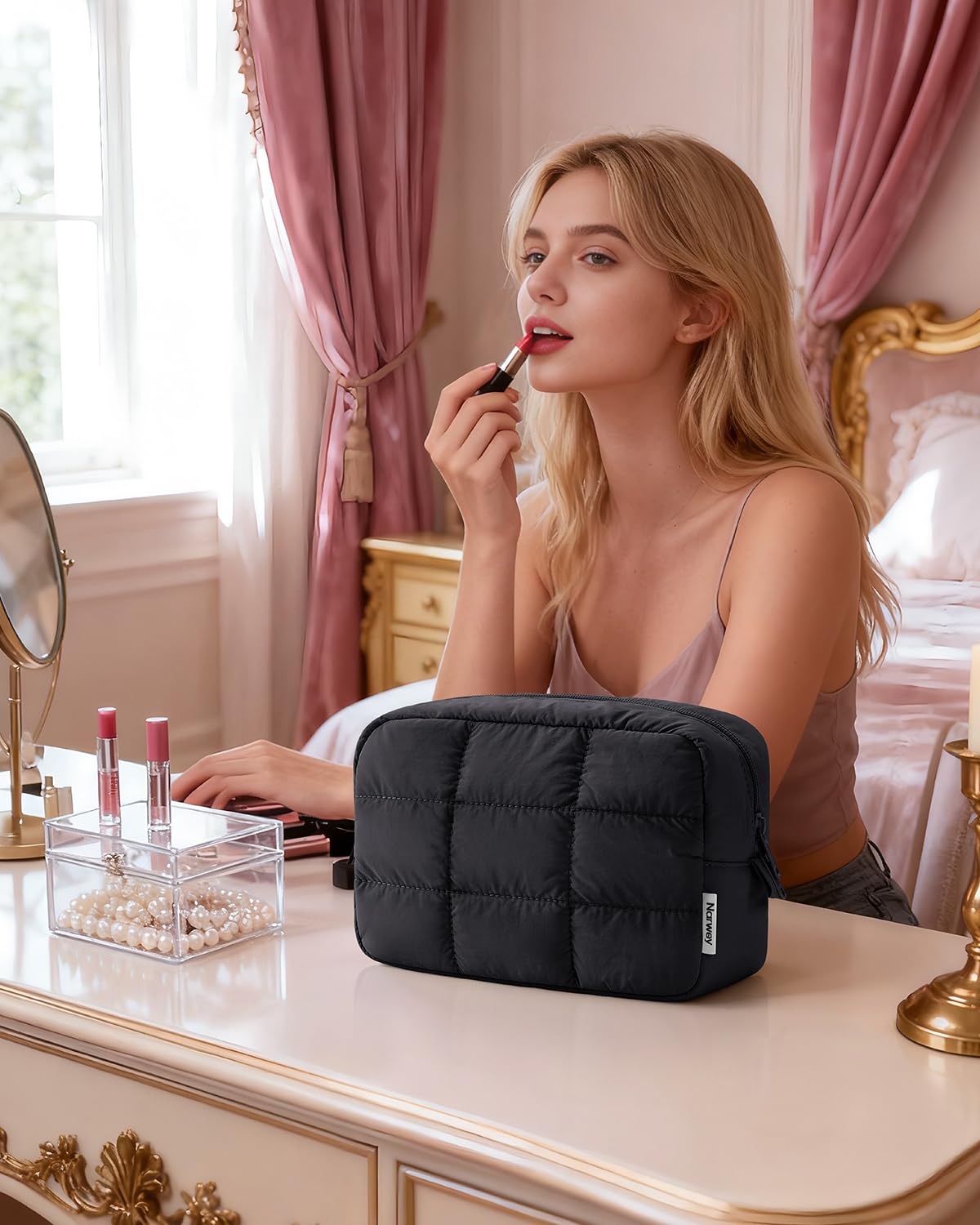 Narwey Puffer Makeup Bag for Women Girl, Quilted Travel Cosmetic Bag Puffy Make Up Bag Organizer, Cute Travel Toiletry Bag for Toiletries (Black)