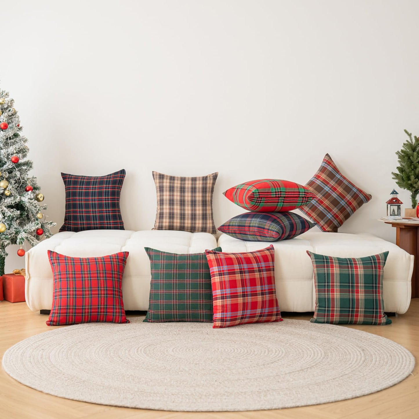 Huierxun Christmas Pillow Covers 18x18 Set of 2, Christmas Decorations Scottish Tartan Plaid Throw Pillow Cases Farmhouse Decorative Square Cushion Case for Sofa Couch Home Decor (Plaid H,18''x18'')