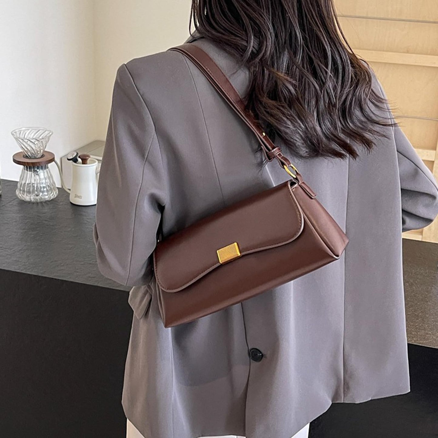 Farcauo Vintage Shoulder Bags Small Purses for Women Women's Tote Handbags Trendy Crossbody Bag, Adjustable Strap Shoulder Bag Dark Brown PU Leather Purse