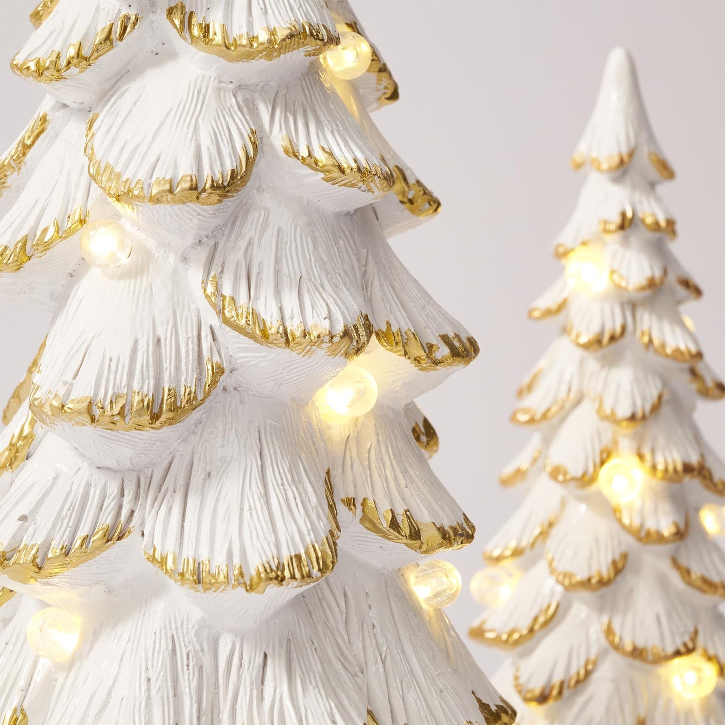 WDS WONDROUS Christmas Tree Figurine Light Up Green, 2Pcs Christmas Trees with Lights, Xmas Tree Figurines for Tabletop Mantel Shelf Fireplace Holiday Decorations for Home and Gift