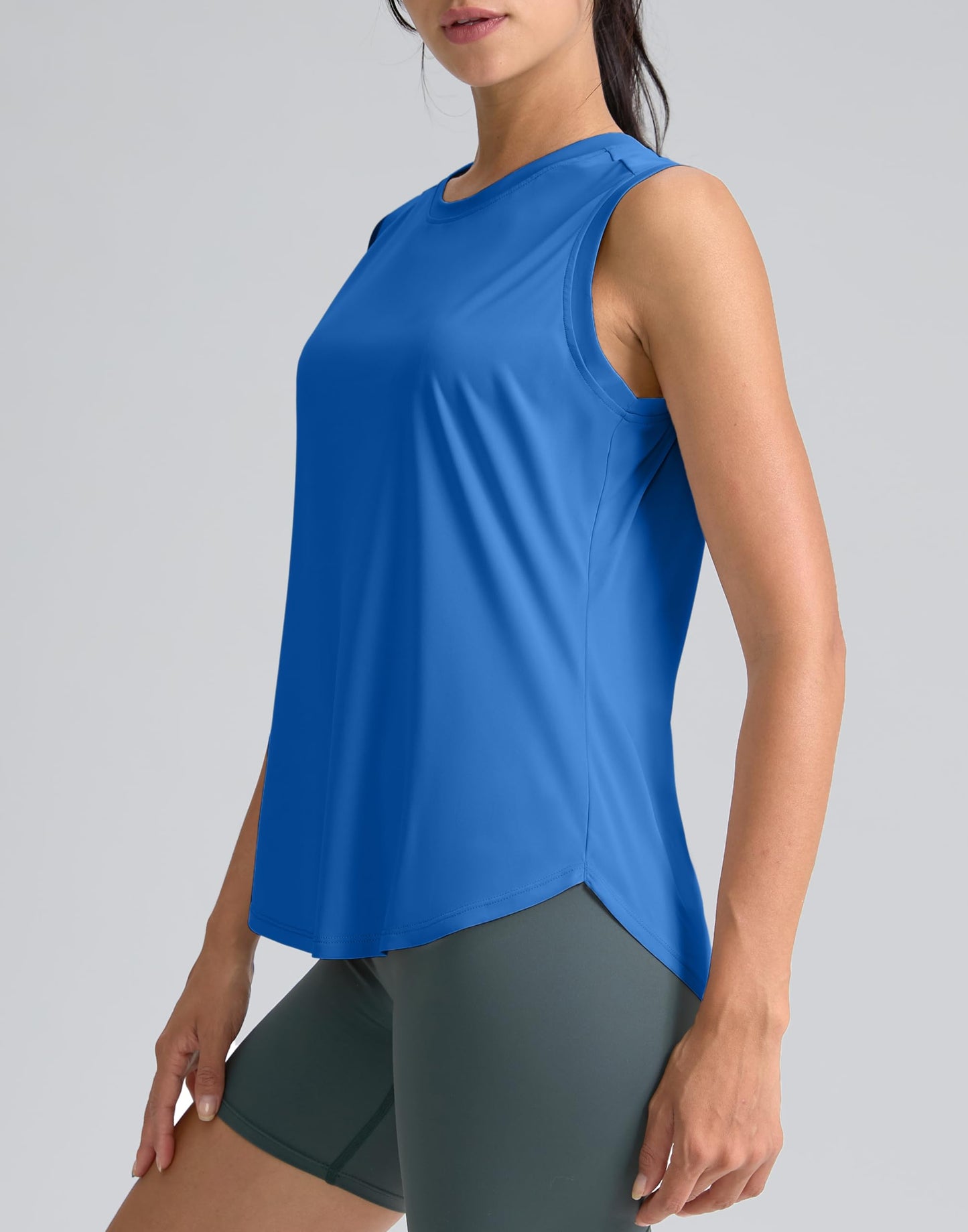 SANTINY Women's Sleeveless Workout Tops Breathable Lightweight Active Tennis Yoga Shirts Athletic Running Tank Tops for Women (Royal Blue_L)