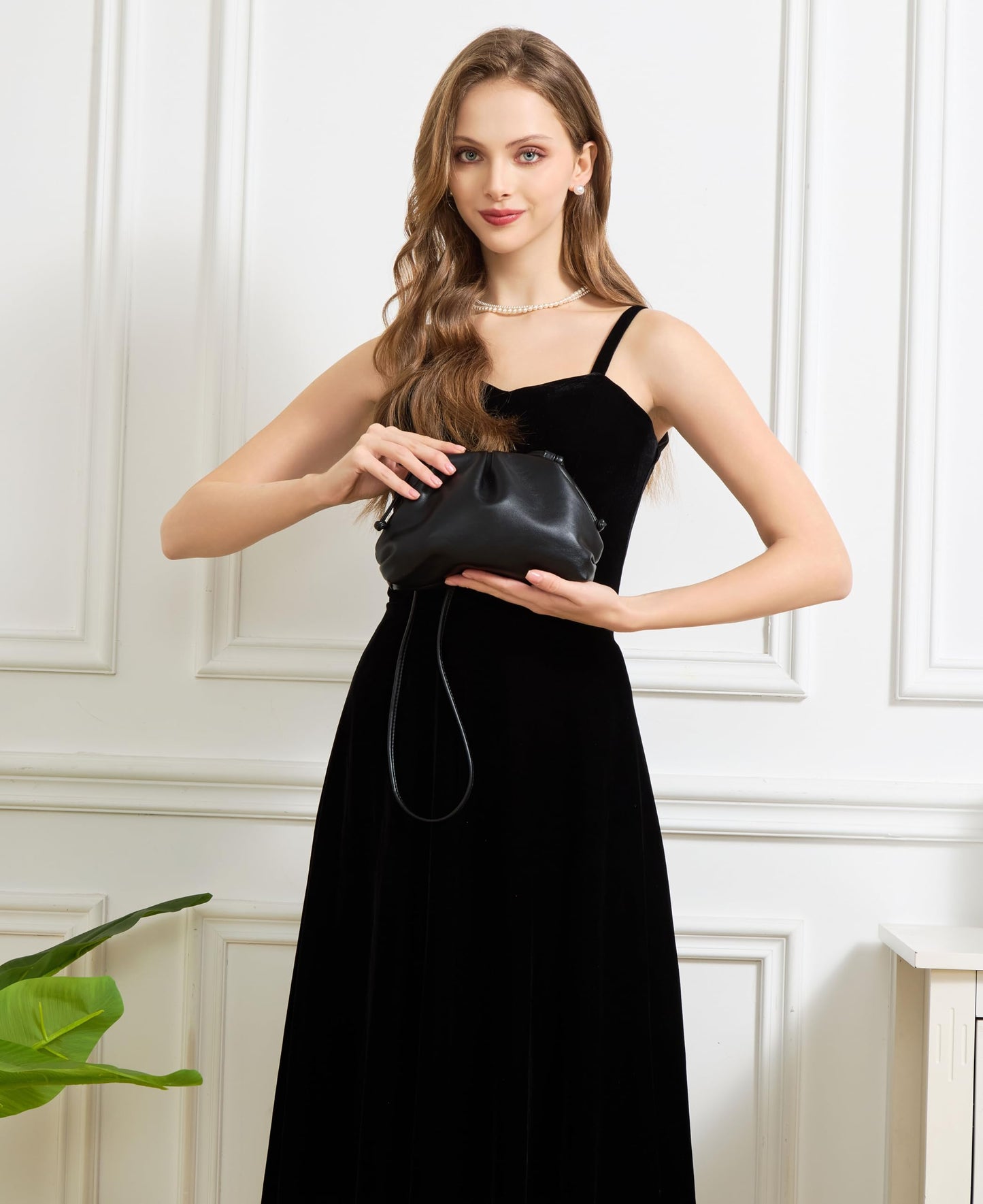 BRYCTSISEN Elegant Vegan Leather Clutch Bag for Women Dressy Pleated Cloud Dumpling Purse Super Soft PU Evening Handbag (Black, Small)