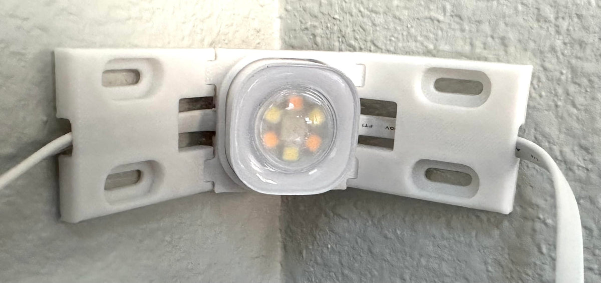 Gable Peak Mount for Pro Govee Outdoor Permanent Outdoor Lights (6)