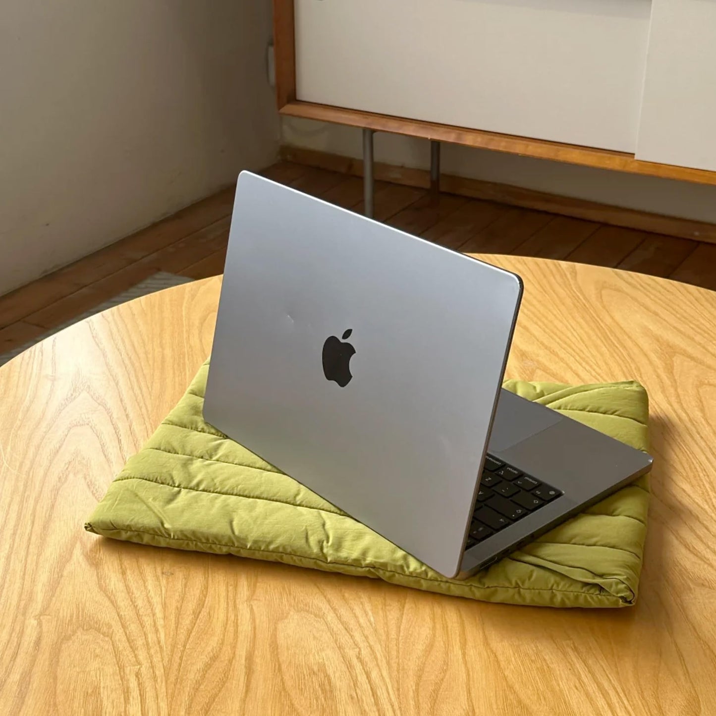 Linpr Puffy Laptop Sleeve 11-12 Inch Green, Protective Carrying Case for Men and Women, Cute Case Bag Compatible with 11 and 12 Inch Laptops, 10.9" Ipad 10, 10.2" Ipad 7 8 9 in Cover