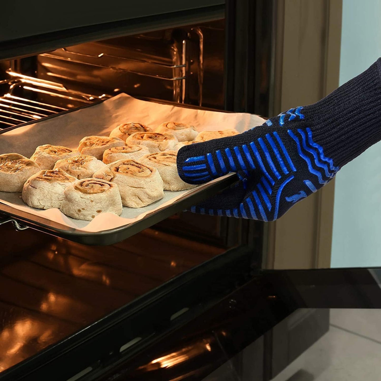Recoty BBQ Gloves, 1472°F Extreme Heat Resistant Grill Gloves, Non-Slip Food Grade Silicone Oven Mitts for Kitchen, Cooking, Barbecue, Baking, Smoker (11inch)