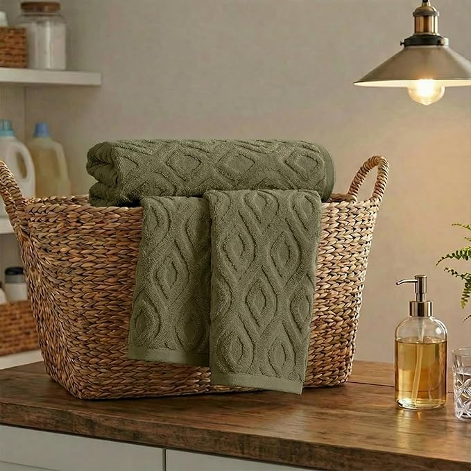 Artoid Mode 2 Pcs Olive Green 3D Diamond Grid Jacquard Hand Towels