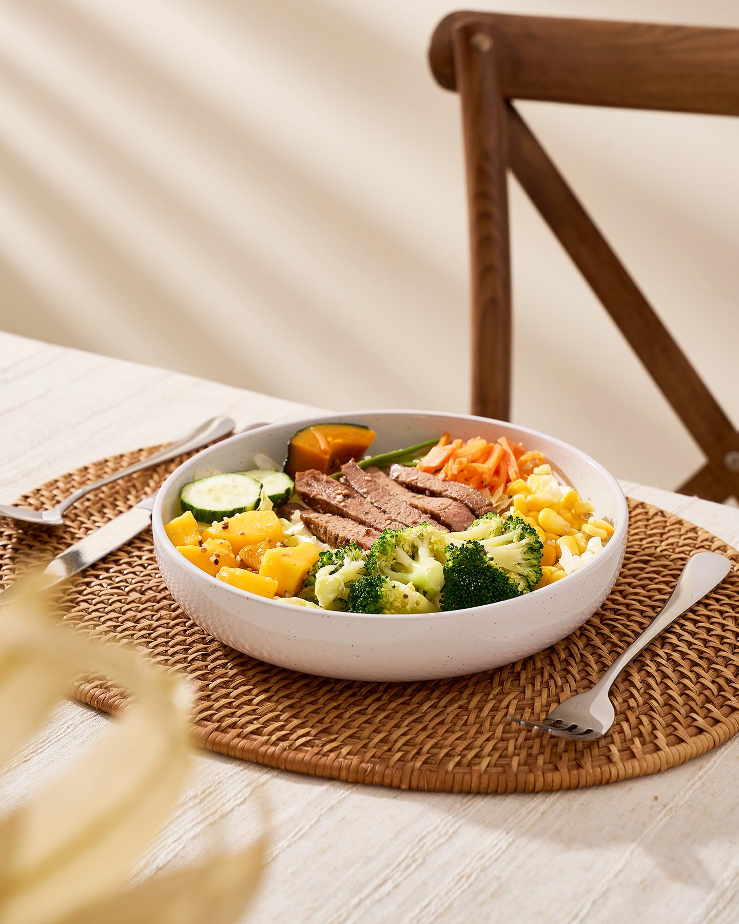 famiware Milkyway 33 oz Bowl Set, Pasta Bowls Set of 4, Salad Bowls Perfect for Your Friend for Housewarming, Thanksgiving, Christmas, White