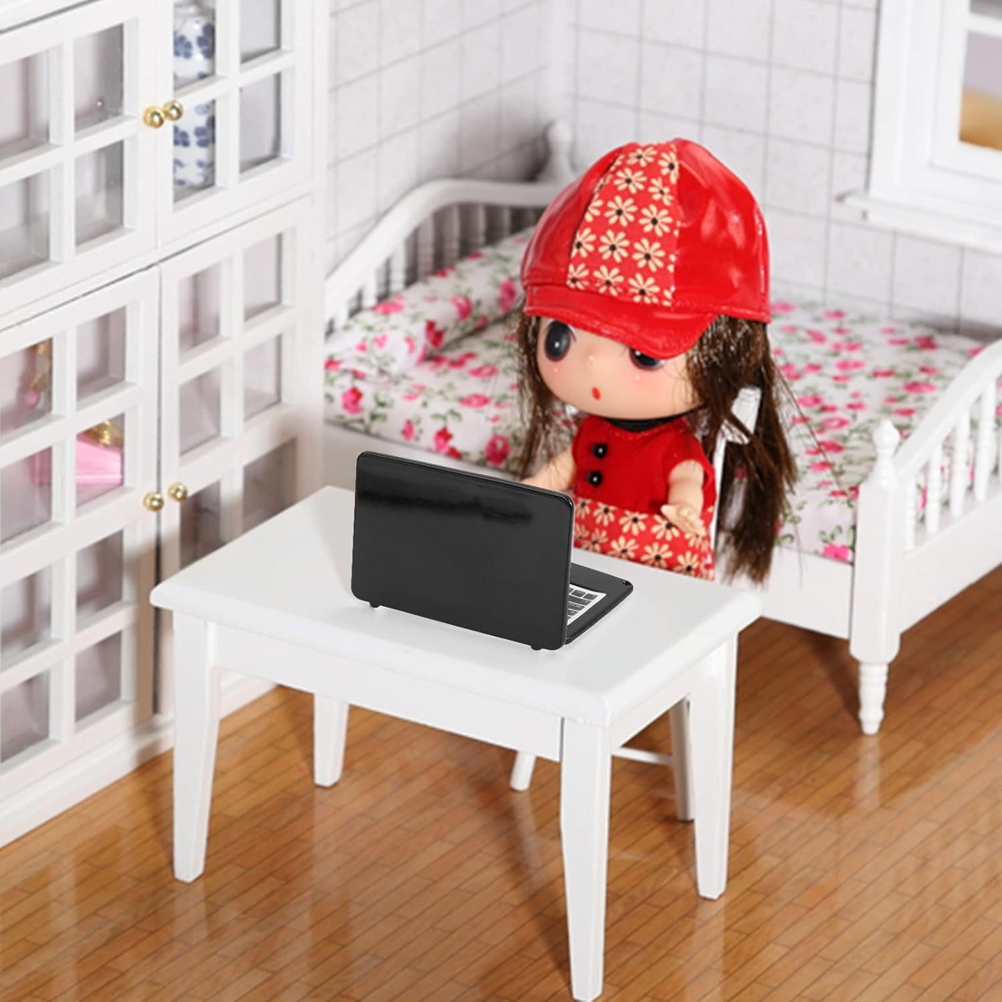 cobee 3Pcs Miniature Dollhouse Décor, 1:12 Metal Simulation Laptop Tablet Smart Phone, Mini- Dollhouse Miniatures Furniture Accessories, Doll House Miniatures Play Set (Black 3Pcs)