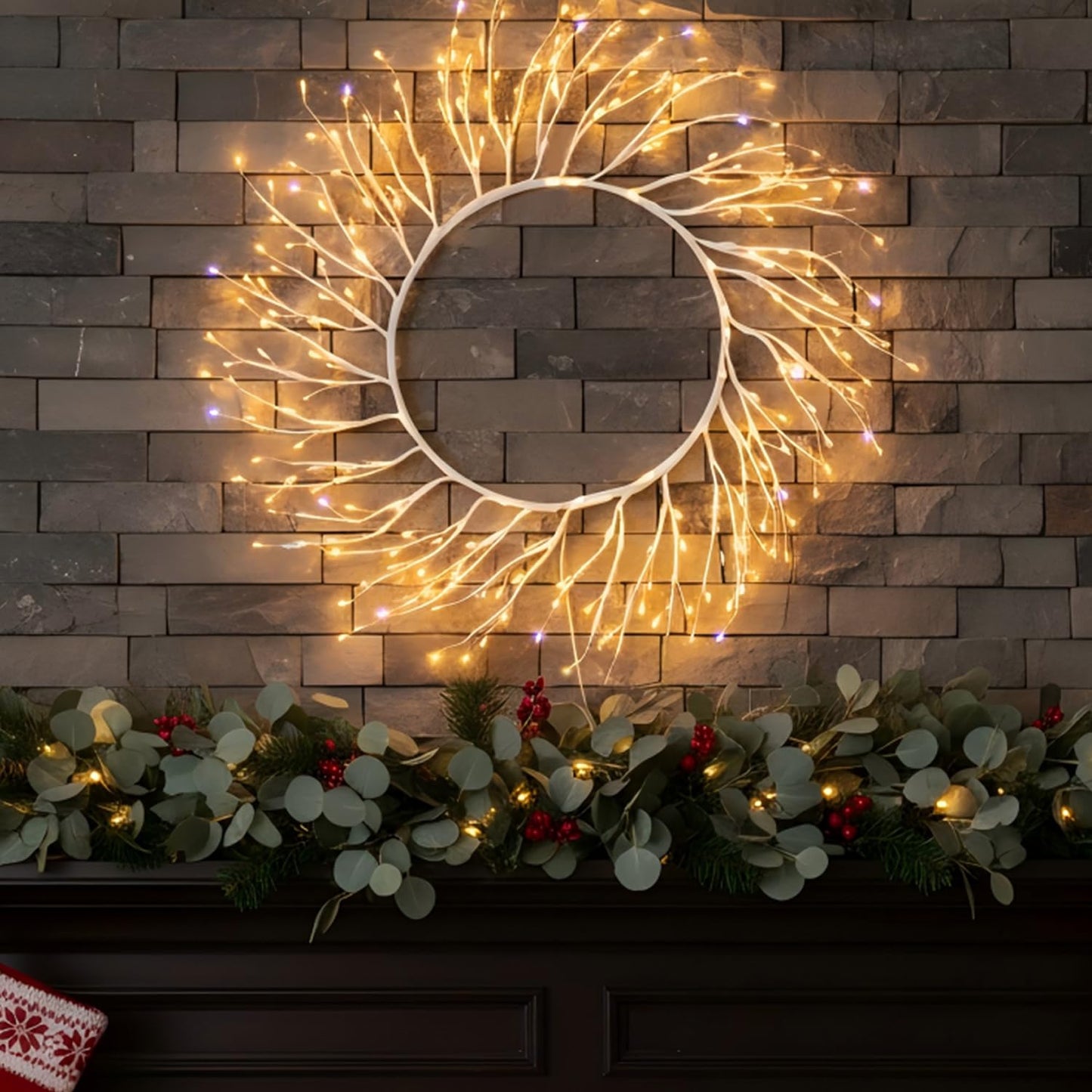 ooLALoo Christmas Window Lights Decorations, 22 Inch Christmas Wreath with 260 LED Fairy Lights, USB Operated Window Light Hanging for Holiday Wall Door Party Xmas Indoor Decor, White Twig