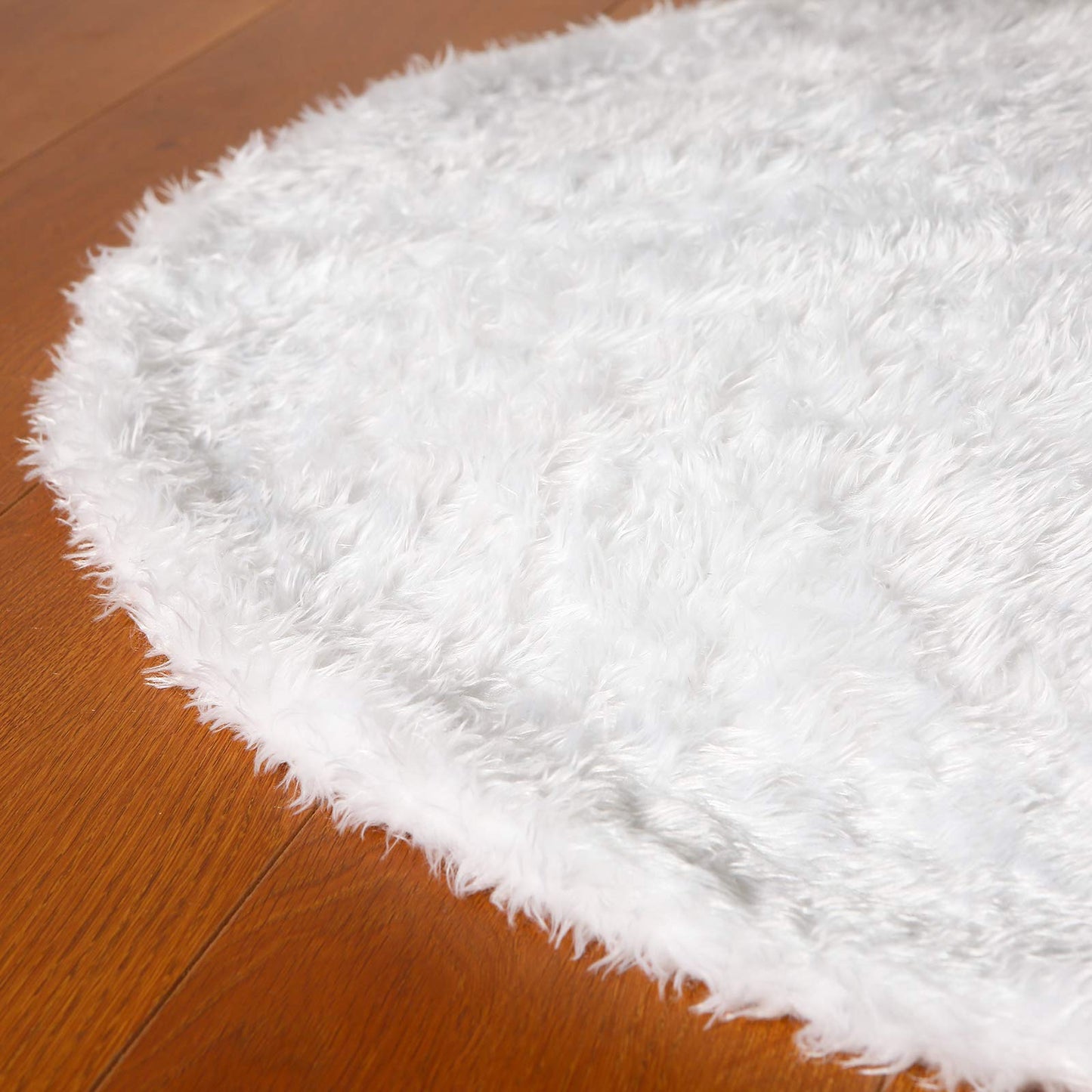 Sattiyrch Faux Fur Christmas Tree Skirt 36",White Xmas Decorations for 6ft Christmas Tree (White, 36in)