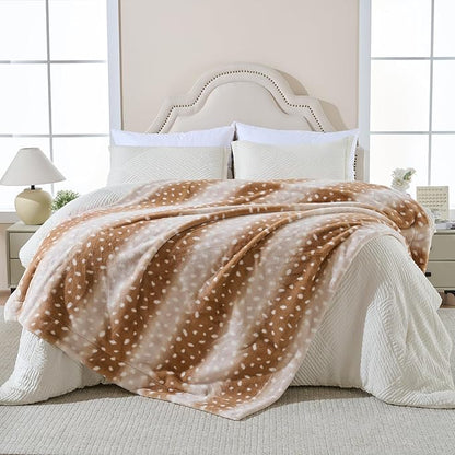 Krifey Faux Fur Blanket for Dorm Bed, Soft Couch Throw, Cozy Fuzzy Plush Thick Warm Blanket, Faux Rabbit Fleece, Christmas Birthday Gifts for Girls Women Mom, Room Decor, Deer Print, 60x80in