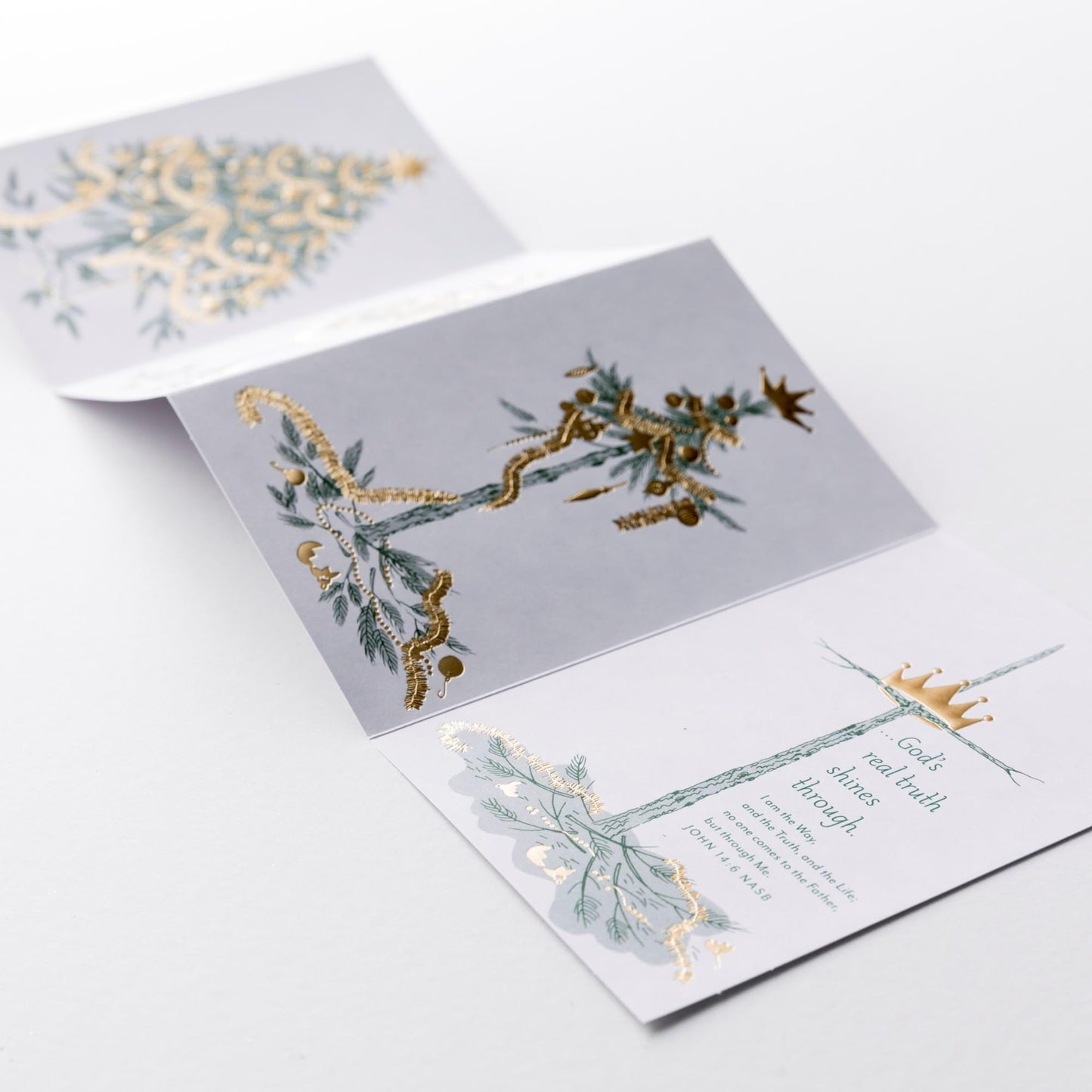 Dayspring Tree to Cross - 18 Premium Christmas Greeting Cards - Special Edition, Multi, 4 3/4" x 6 7/8"