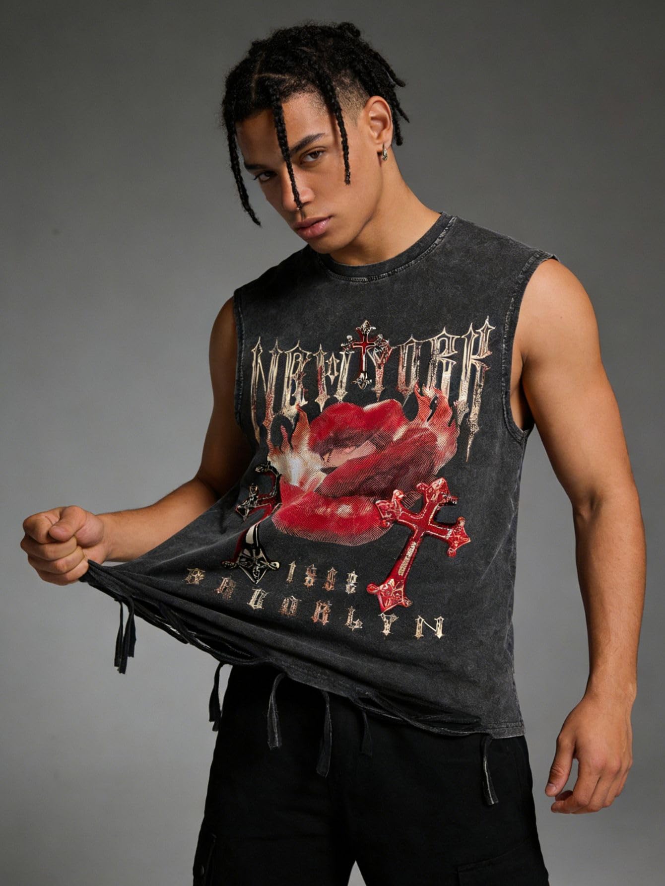 Verdusa Men's Graphic Tees Y2k Grunge Hippie Tee Distressed Summer Shirt Sreetwear Sleeveless Tank Top Black Small