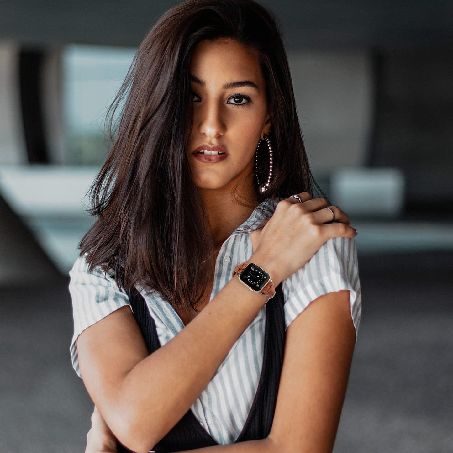 Minyee Leather Band Compatible with Apple Watch Bands 38/40/41/42mm Women, Slim Double Knotted Fasten with Rivet Stylish Dressy Strap for iWatch Series 11 10 9 8 7 6 5 4 SE/Ultra 3 2 1, Light Brown
