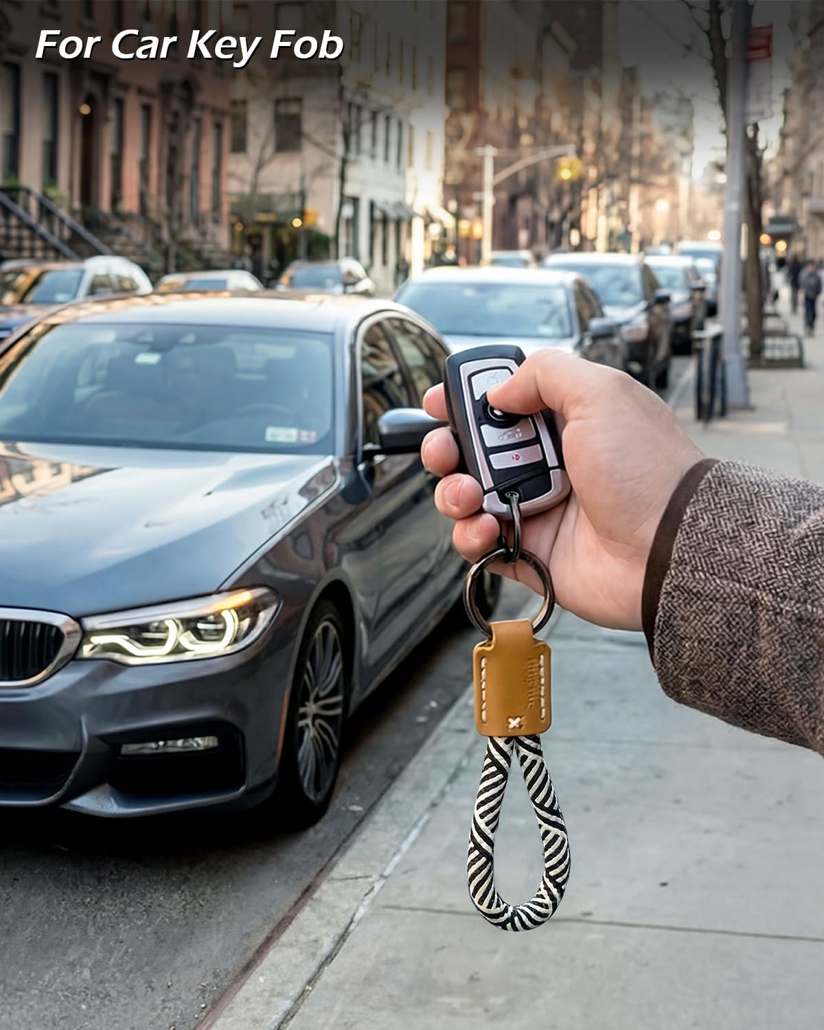 PJYTAC Keychain for Car Keys, Short Key Lanyard for Women, Cute Leather Rope Car Key Holder Key Chain with D Key Ring, Accessories Kit Phone Tether Tab Gift for Women Men