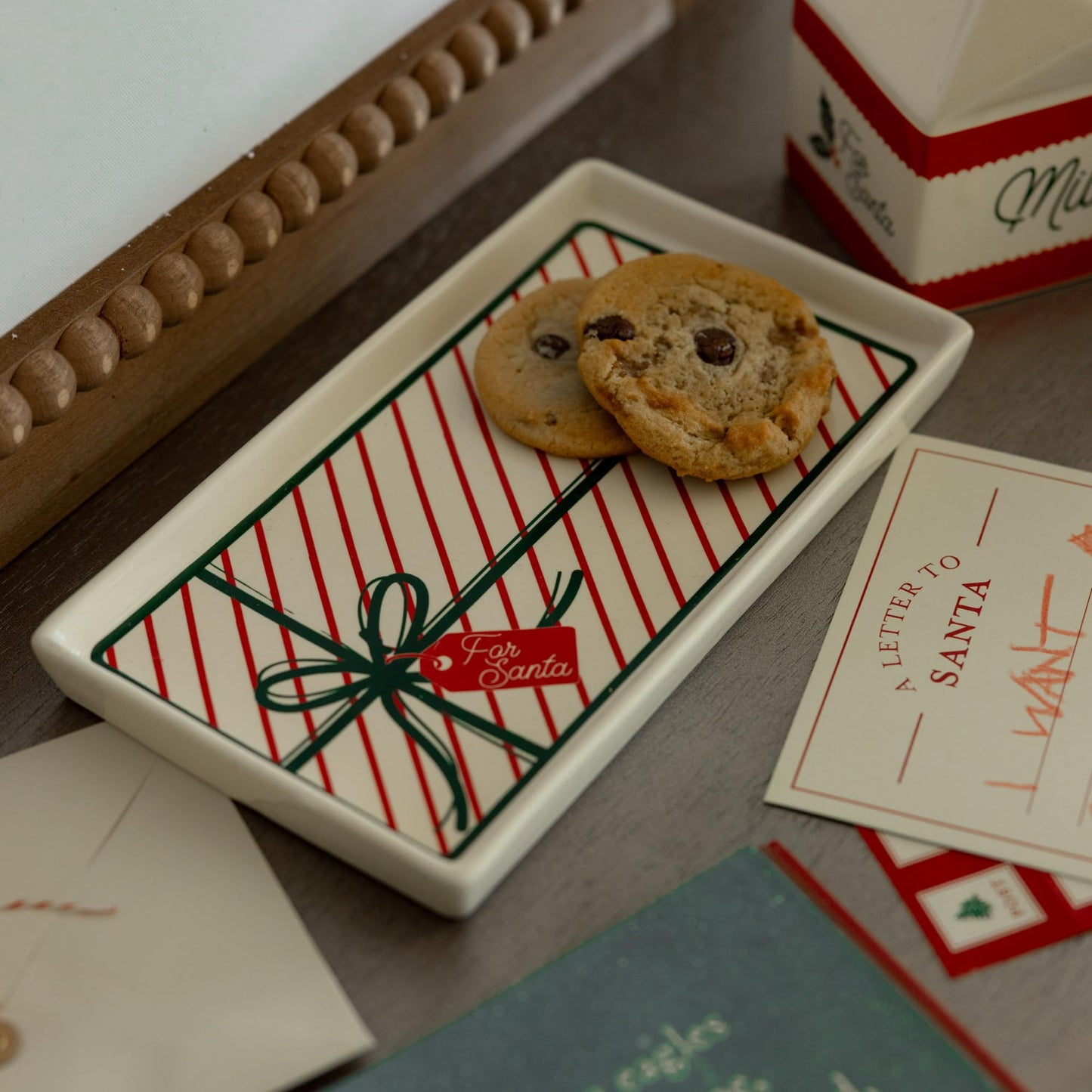 Steel Mill & Co Ceramic Milk & Cookies for Santa Set, 2-Piece Christmas Eve Tray & Milk Jug Gift Box Design, Holiday Tableware Set for Festive Christmas Décor (Bow)