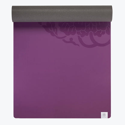 Gaiam Dry-Grip Yoga Mat - 5mm Thick Non-Slip Exercise & Fitness Mat for Standard or Hot Yoga, Pilates and Floor Workouts - Cushioned Support, Non-Slip Coat - 68 x 24 Inches