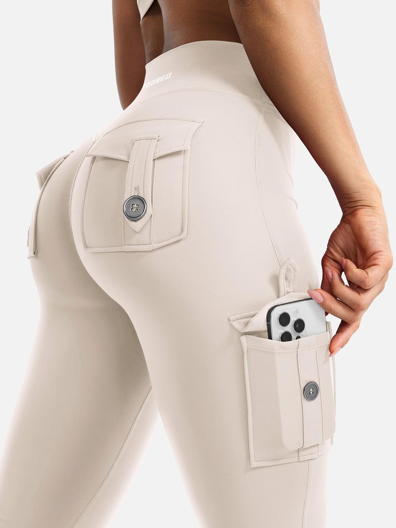 YEOREO CoreFlex Women Workout Flare Leggings with Pockets Scrunch Cargo Gym Yoga Leggings Light Khaki M
