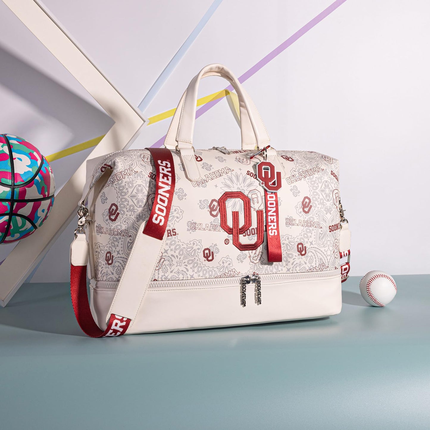 Oklahoma Sooners Duffel Gym Bag with Trolley Sleeve, OU Overnight Duffel Bag for Sport Fan Gifts | Beige, NC-OU008BG