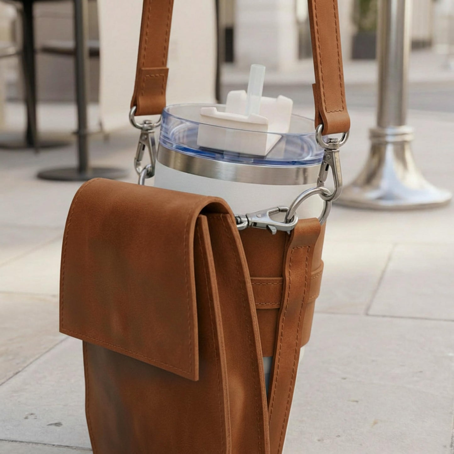 Leather Crossbody Bottle Bag – Genuine Leather Water Bottle Holder with Adjustable Strap, Slim Travel Drink Carrier Pouch for Walking, Hiking & Festivals (Bottle Not Included), Warm Brown