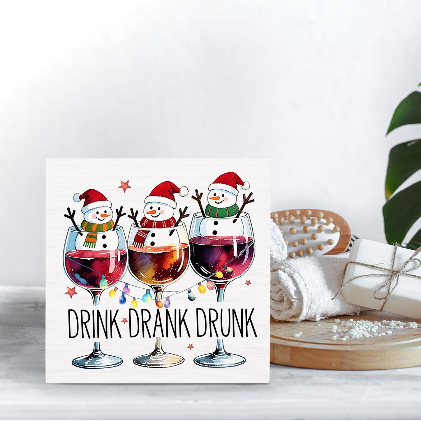 HYKDFMNCJ Christmas Snowman Wine Wooden Box Sign Desk Decor, Christmas Bar Decor, Drink Drank Drunk Winter Snowman Holiday Wood Signs for Home Bar Pub Desk Table Shelf Decorations, 5x5 Inch