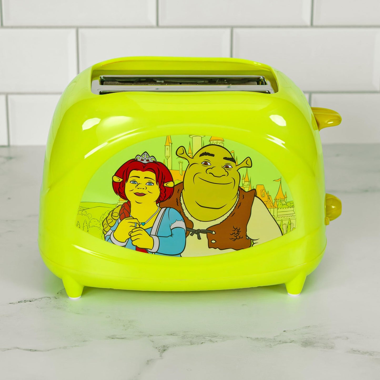 Uncanny Brands Hello Kitty Two-Slice Toaster- Toasts Your Favorite Kitty On Your Toast