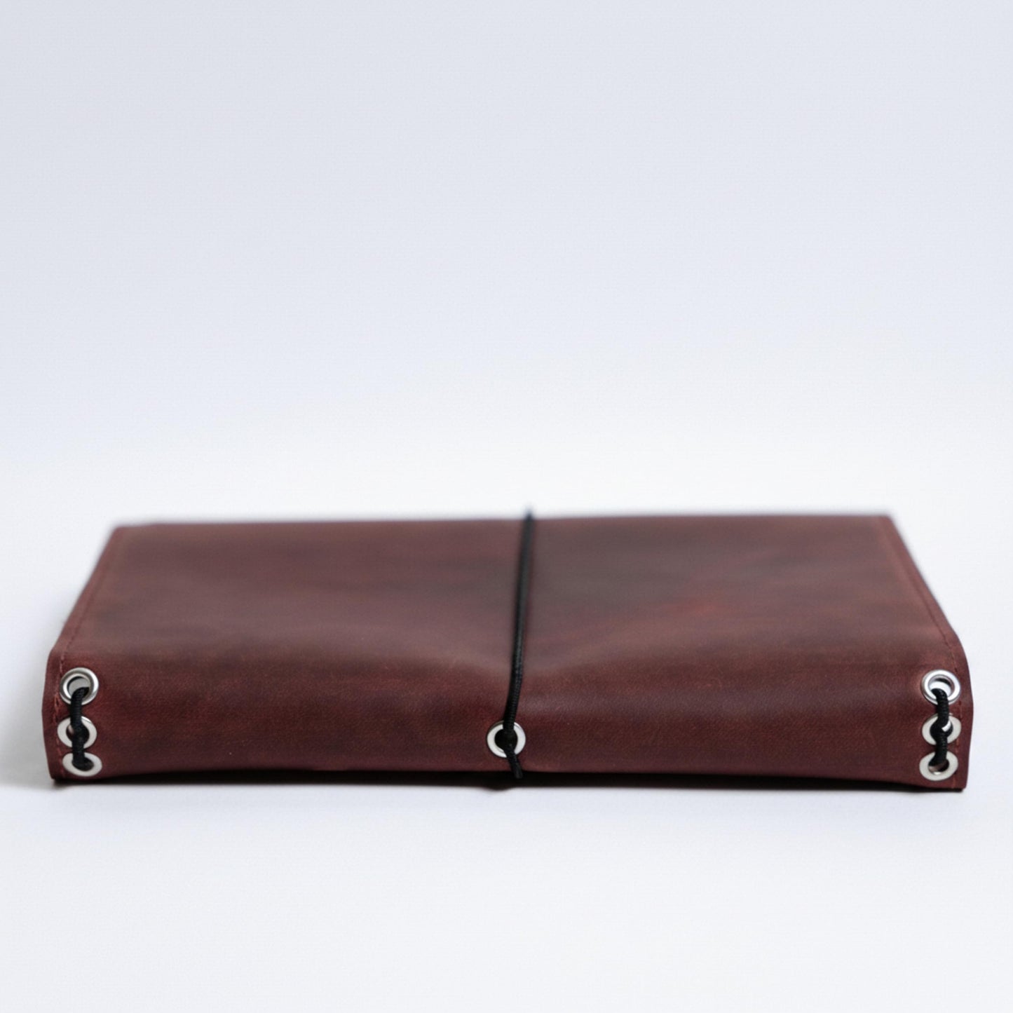 TORAKIP Genuine Leather A5 Notebook Cover – Refillable Journal Case with 3 Elastic Bands, Pen Holder & Inner Pockets, Fits Standard A5 Inserts 5.8 x 8.3 inch (Paper Not Included), Burgundy