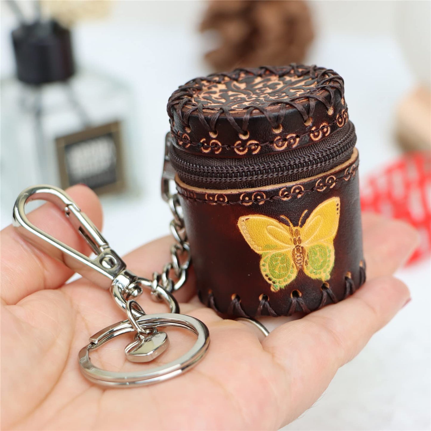Fanyixuan Handmade mini leather bucket bag pendant jewelry box jewelry classification storage box change storage bag personalized bag pendant(brown)