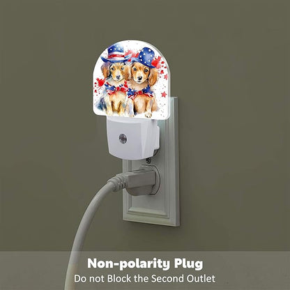 USA Flag Dog Couple Night Light Plug into Wall, American Patriotic Cute Dogs Dusk to Dawn Night Light Plug in,0.5w Energy Saving Sleep Friendly NightLight for Kids Boys Girls Home Decor