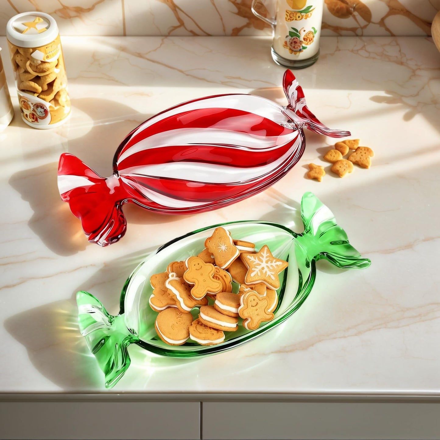 Gkesgm Christmas Red & Green Set Crystal Glass Candy Platter Dish Serving Dessert Christmas Dinnerware Tray Decorative for Xmas Holiday Party
